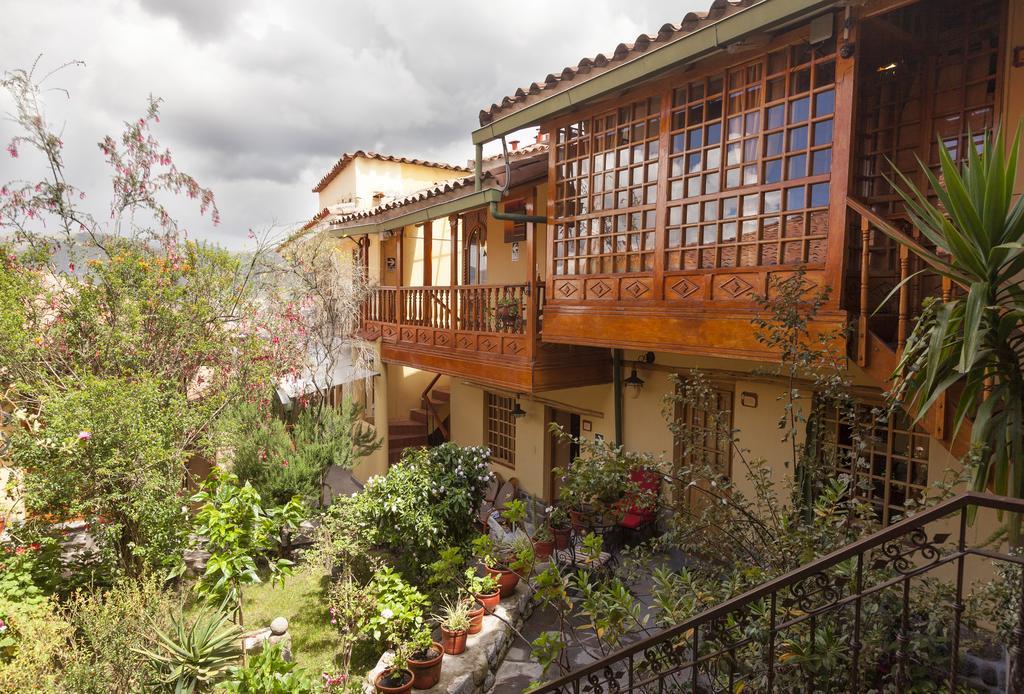 Amaru Colonial Cuzco